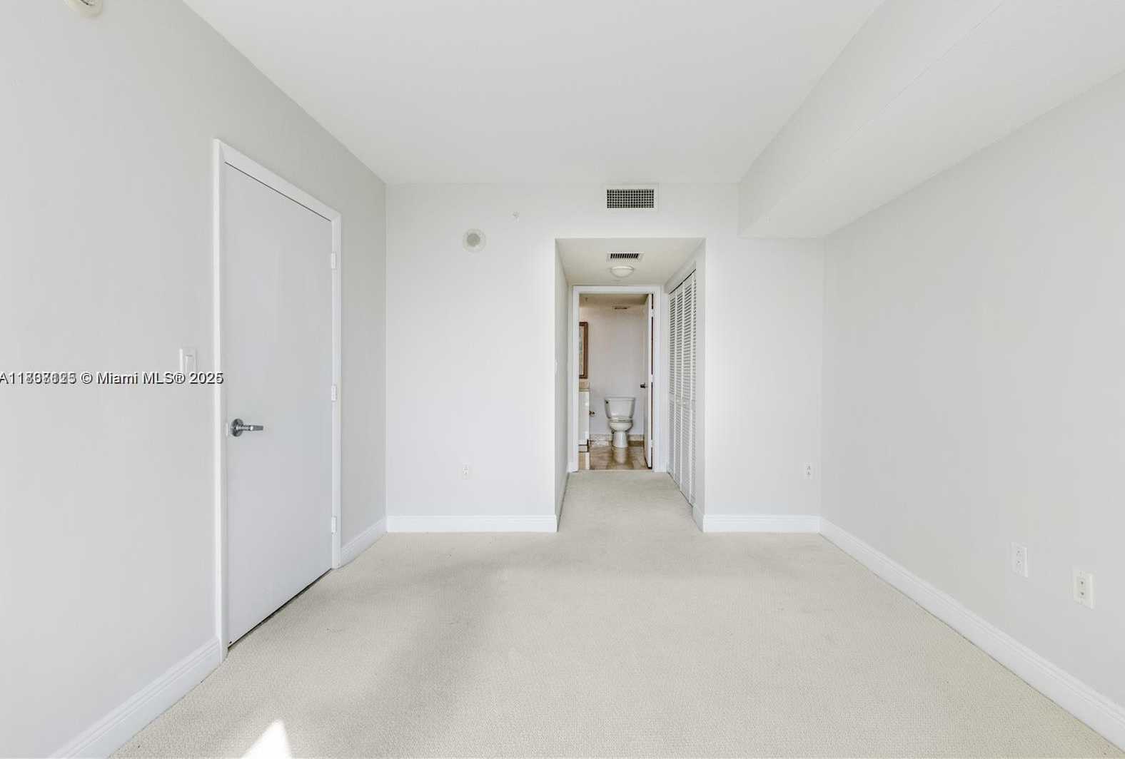 Small Image of 1800 NORTH BAYSHORE DR #2510, Miami Number 7