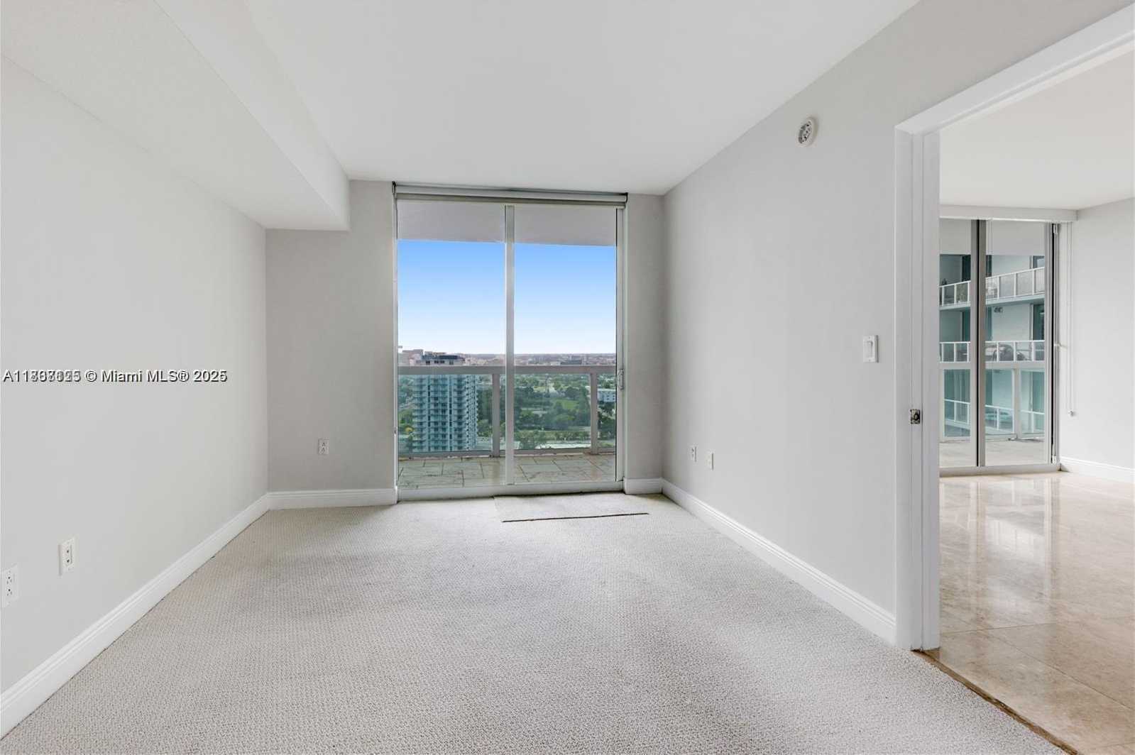 Small Image of 1800 NORTH BAYSHORE DR #2510, Miami Number 8