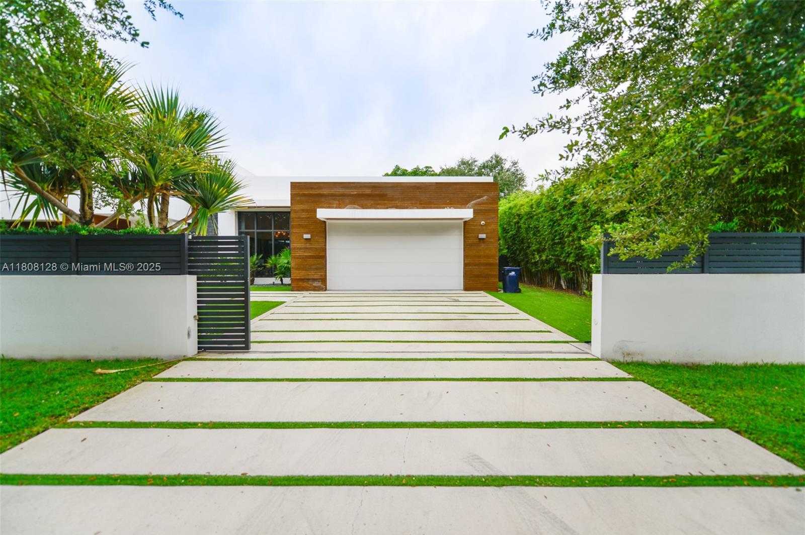 Small Image of 7940 SOUTH WEST 58TH CT #N/A, South Miami Number 2