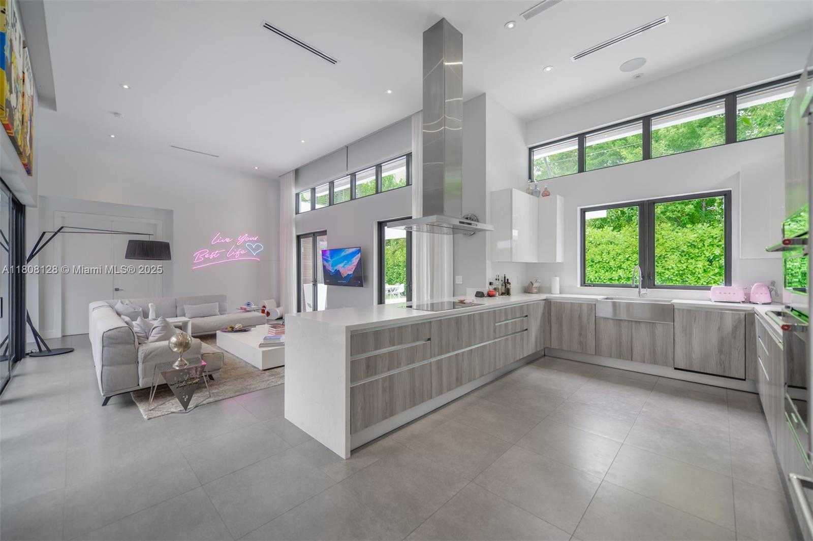 Small Image of 7940 SOUTH WEST 58TH CT #N/A, South Miami Number 33