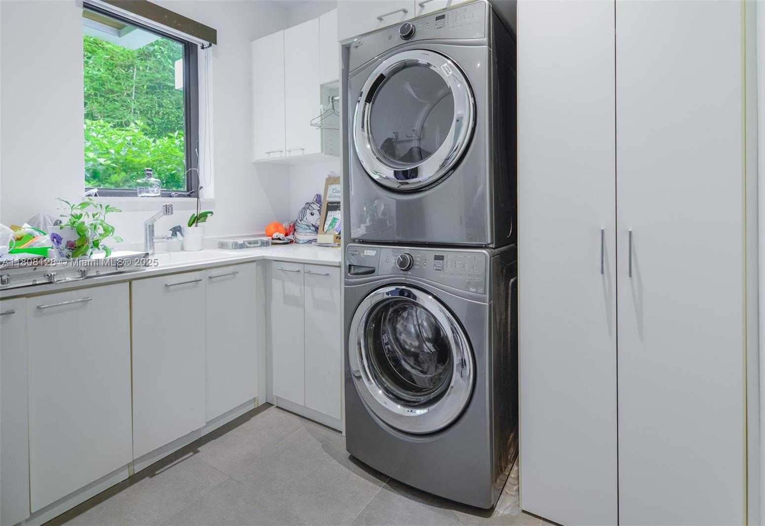 Small Image of 7940 SOUTH WEST 58TH CT #N/A, South Miami Number 39
