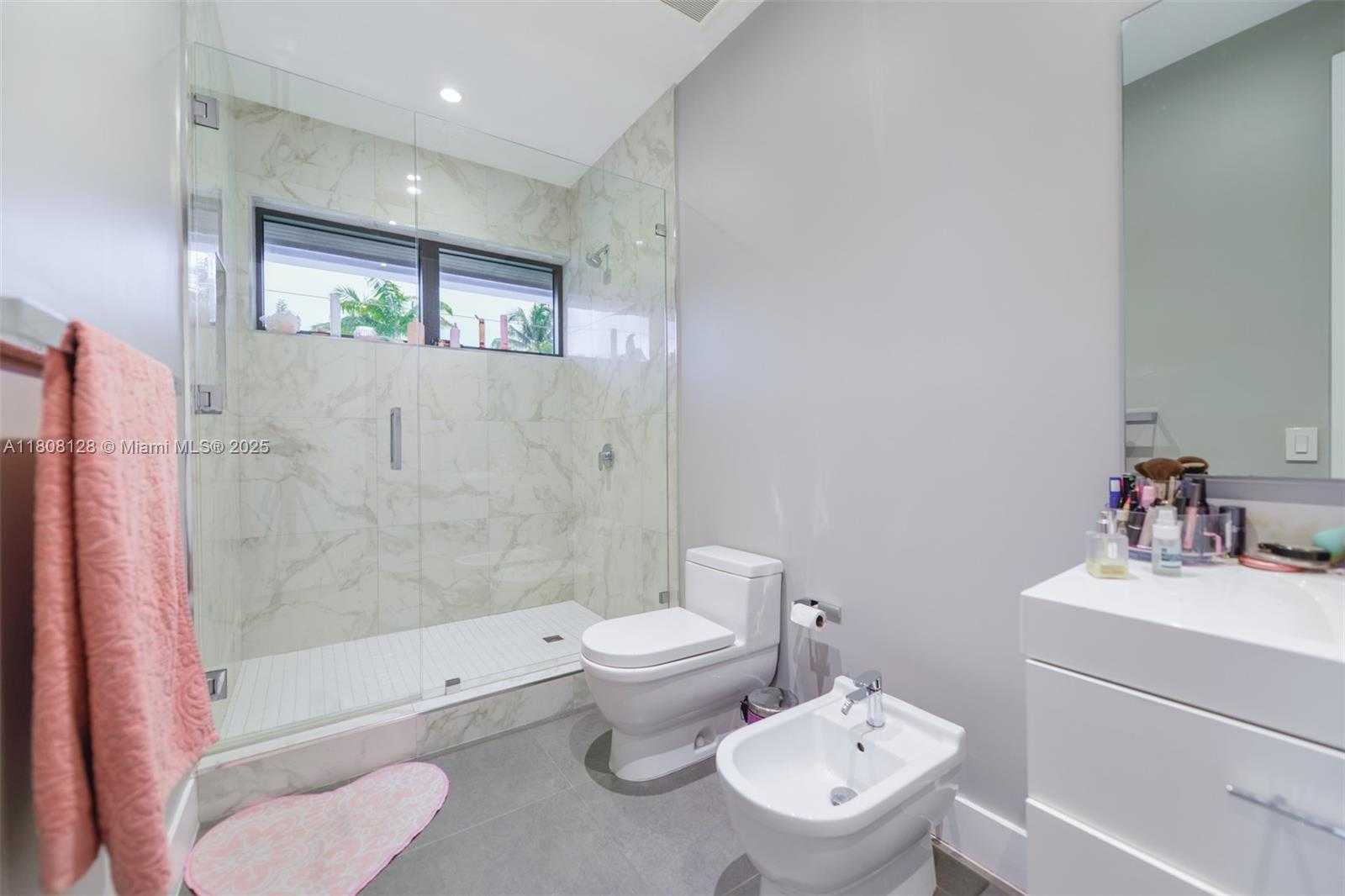 Small Image of 7940 SOUTH WEST 58TH CT #N/A, South Miami Number 62