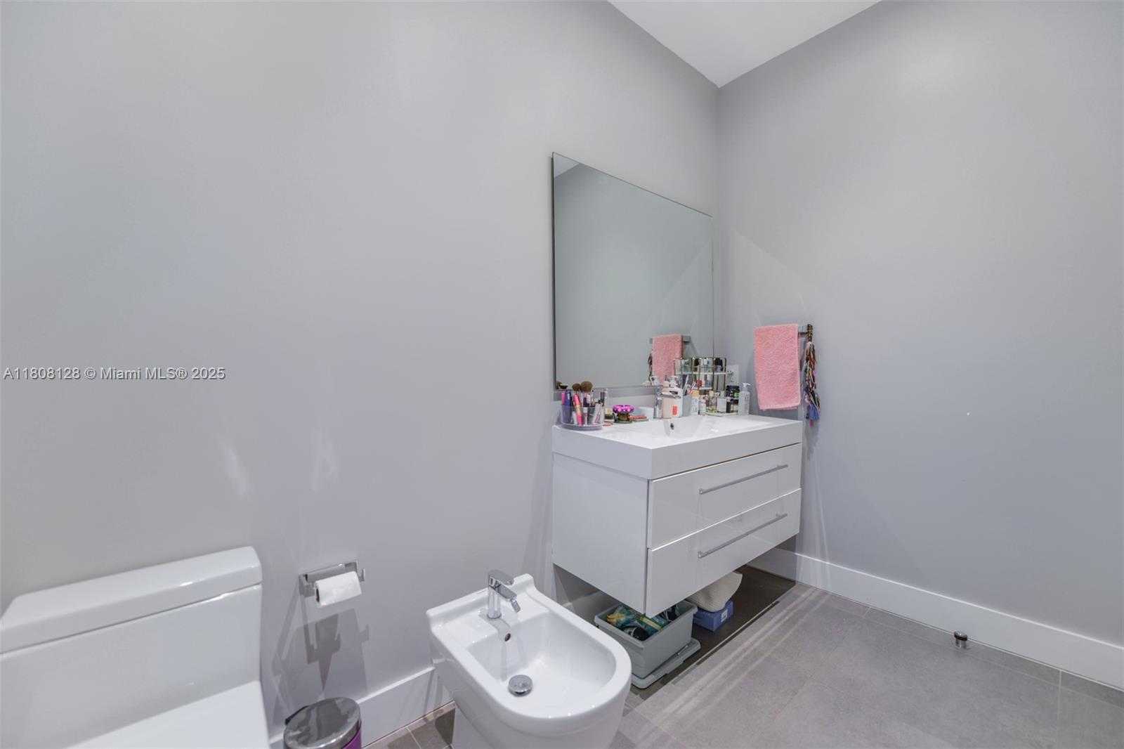 Small Image of 7940 SOUTH WEST 58TH CT #N/A, South Miami Number 63
