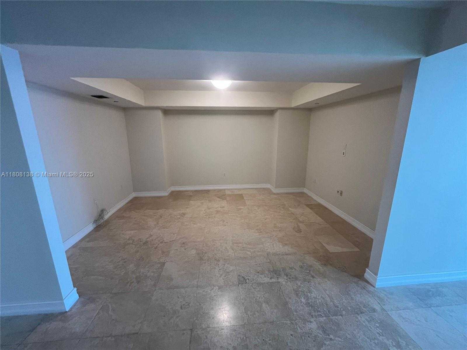 Small Image of 20201 EAST COUNTRY CLUB DR #2203, Aventura Number 7