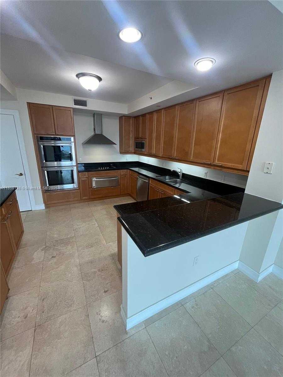 Small Image of 20201 EAST COUNTRY CLUB DR #2203, Aventura Number 8