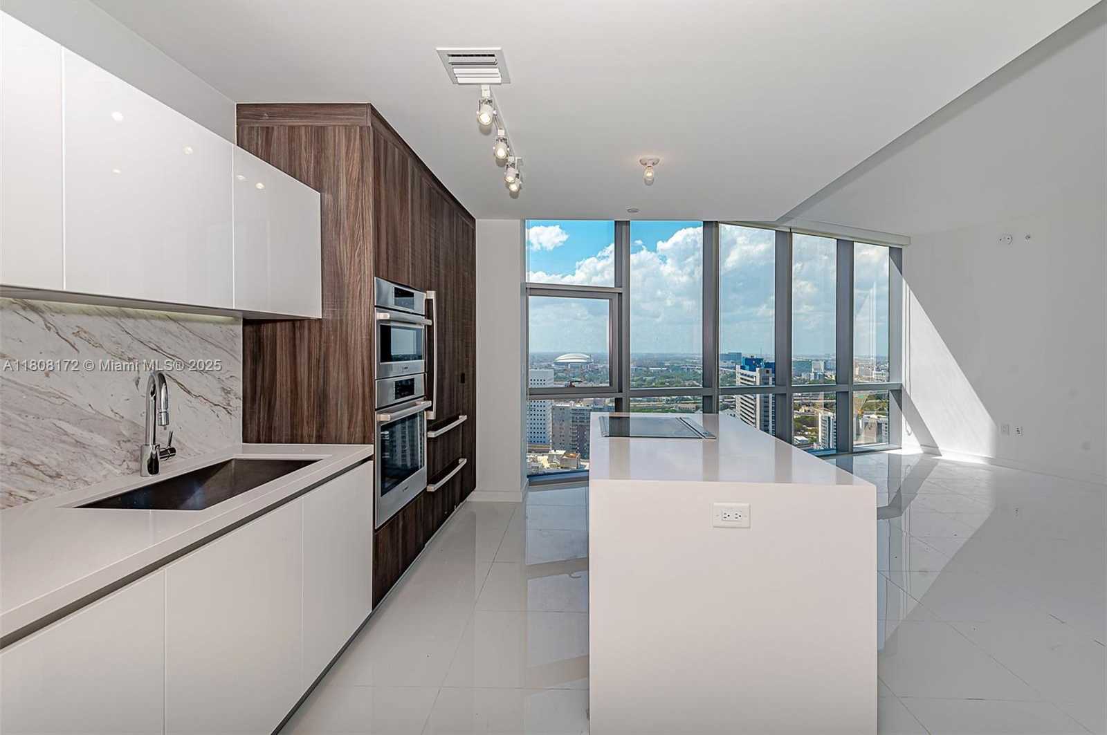 Small Image of 851 NORTH EAST 1ST AVE #3102, Miami Number 5