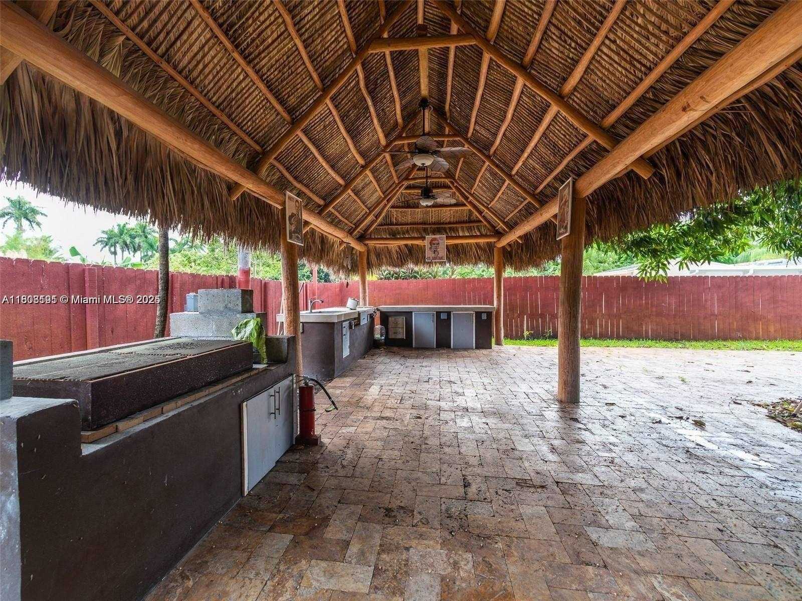 Small Image of 1606 WILEY ST, Hollywood Number 22