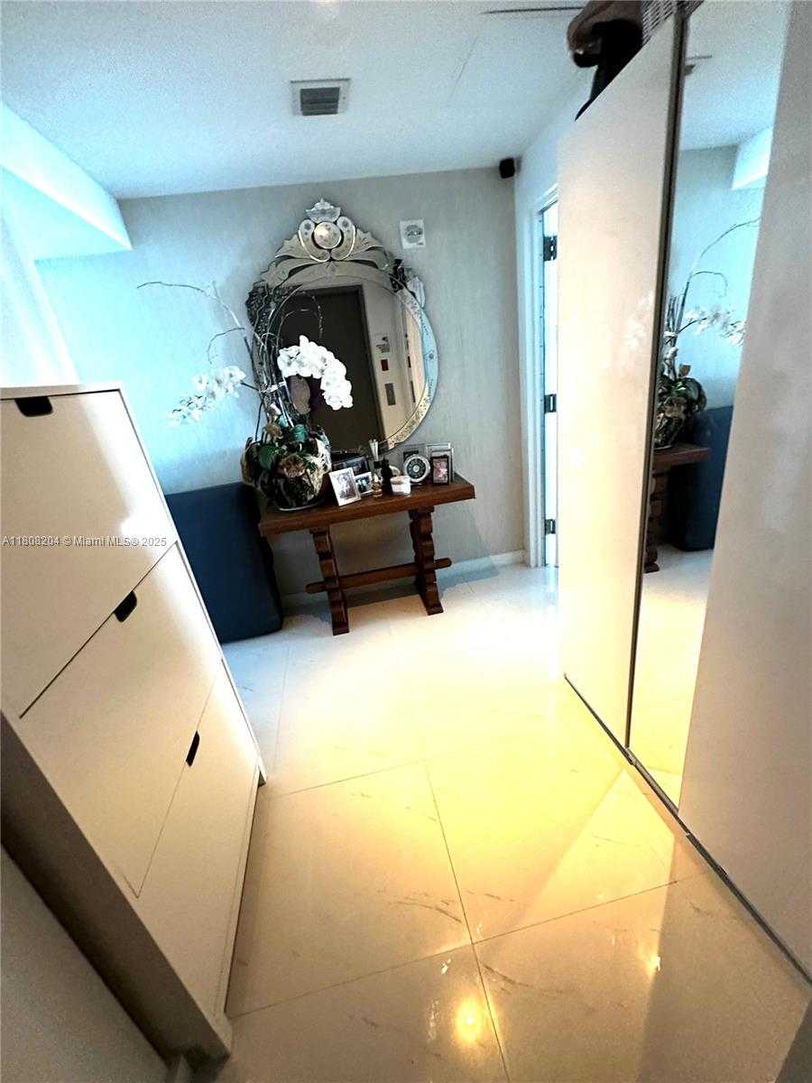 Small Image of 460 NORTH EAST 28TH ST #1607, Miami Number 10