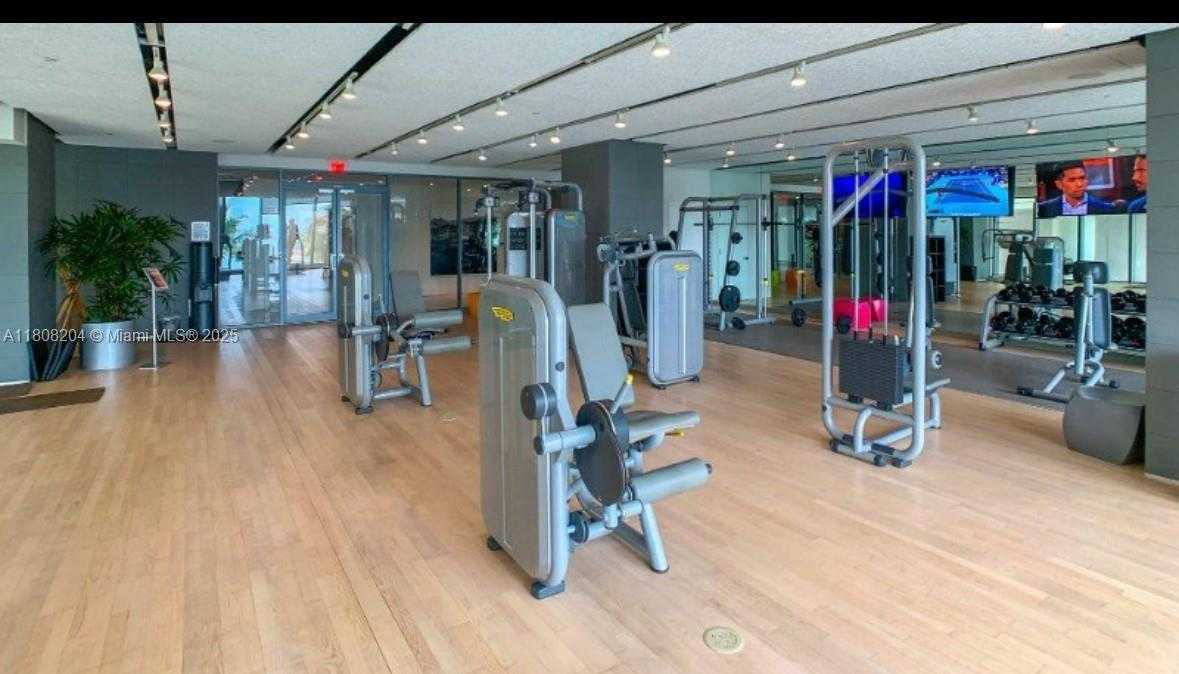Small Image of 460 NORTH EAST 28TH ST #1607, Miami Number 7