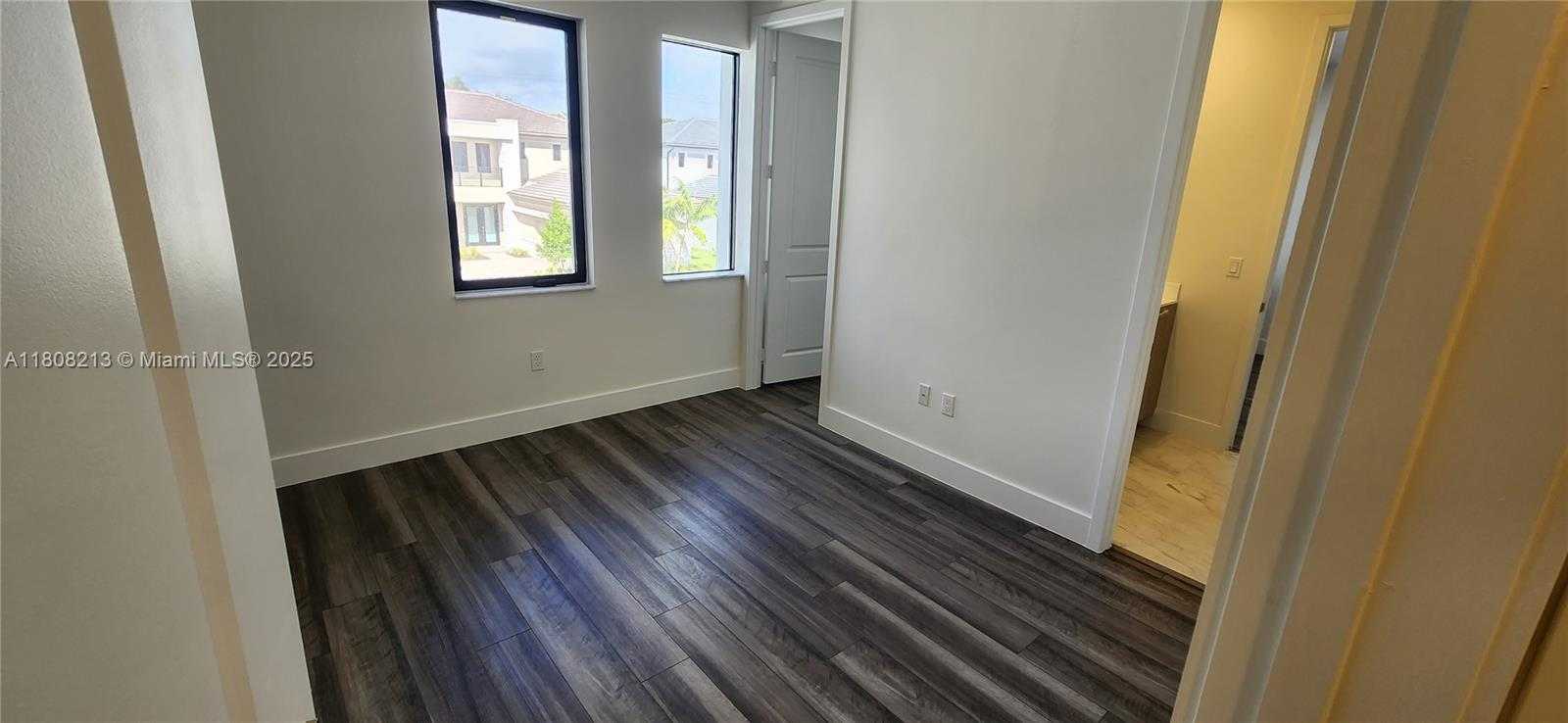 Small Image of 8314 SOUTH WEST 120TH TERRACE, Miami Number 10