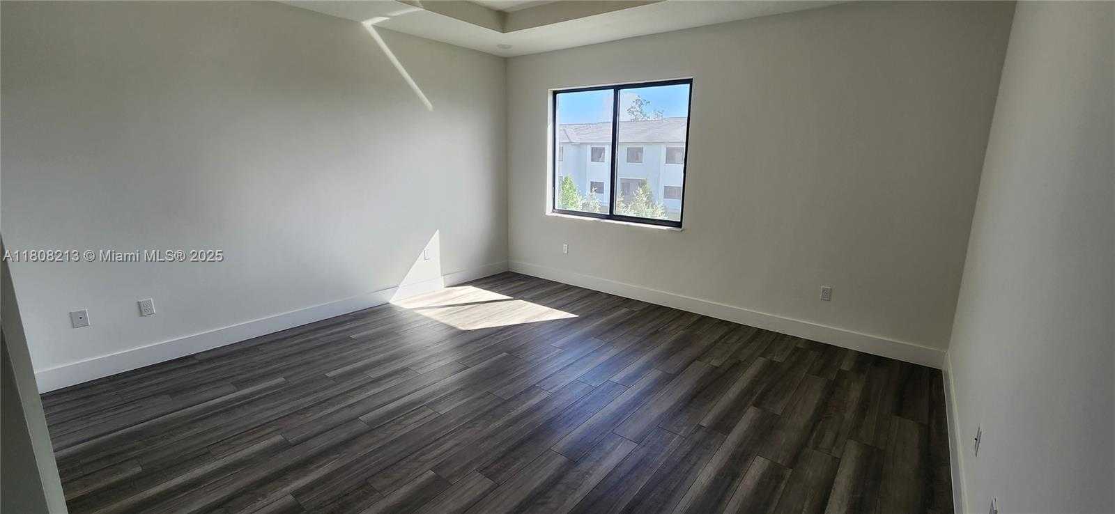 Small Image of 8314 SOUTH WEST 120TH TERRACE, Miami Number 18