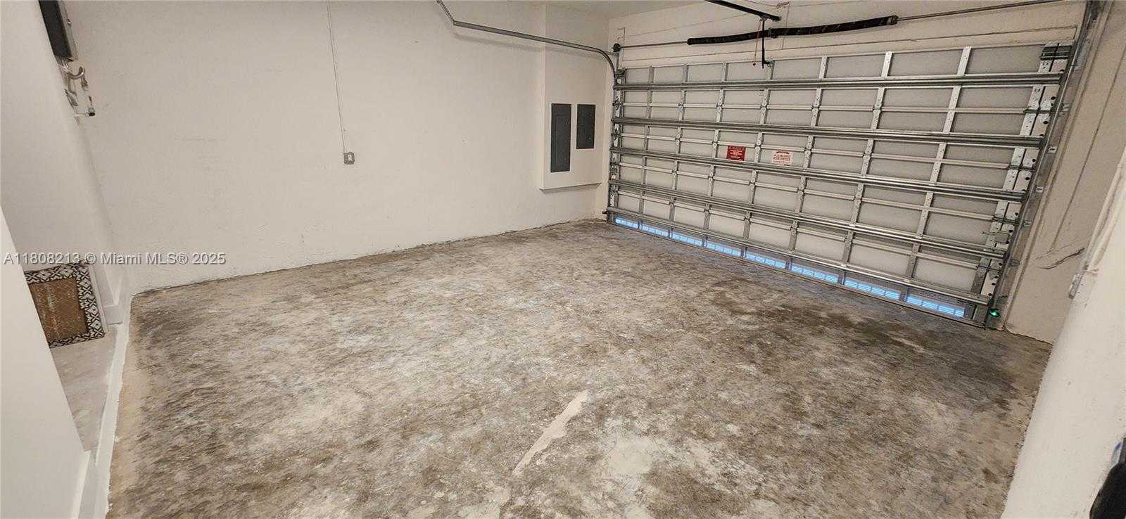 Small Image of 8314 SOUTH WEST 120TH TERRACE, Miami Number 7