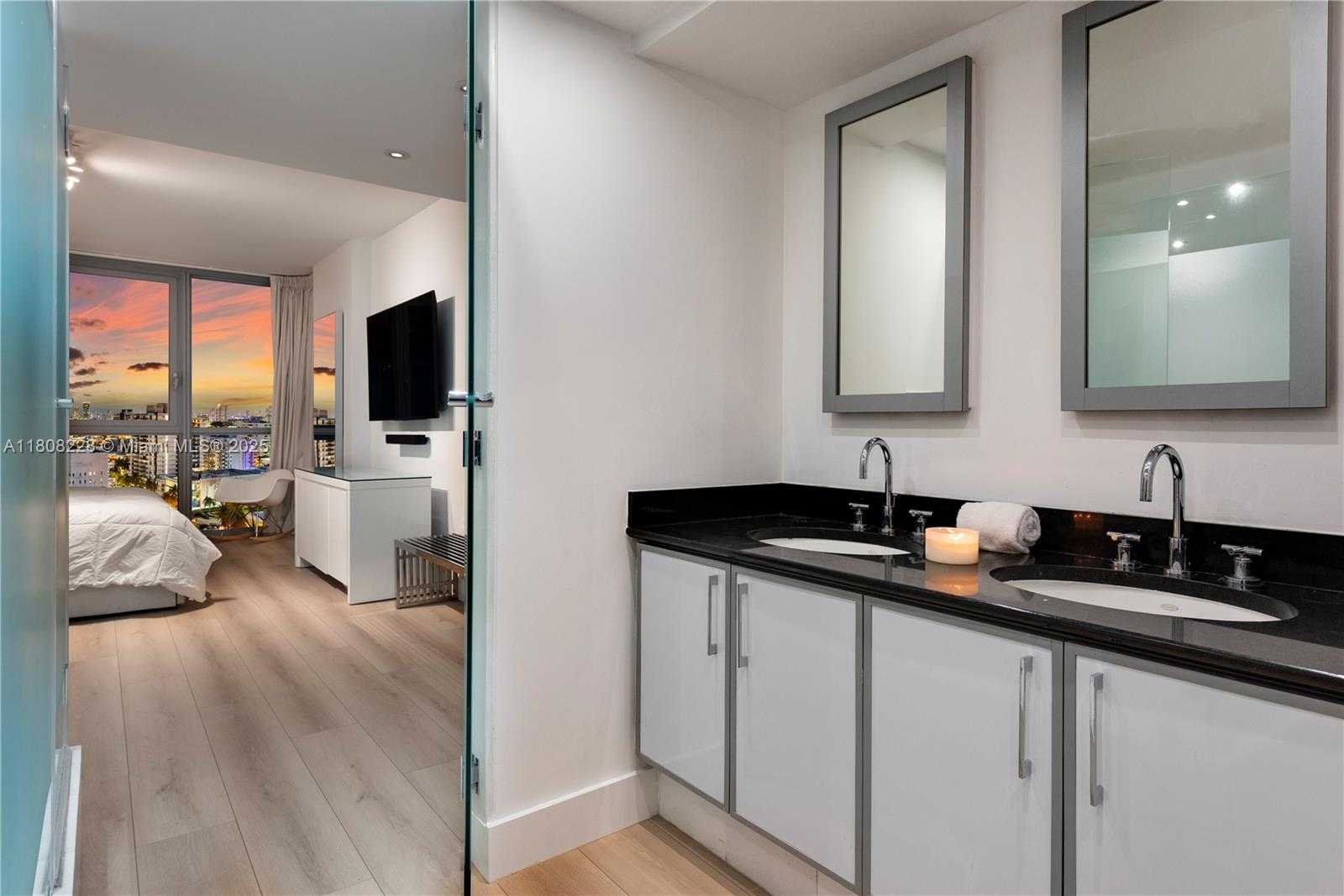 Small Image of 101 20TH ST #2002, Miami Beach Number 12