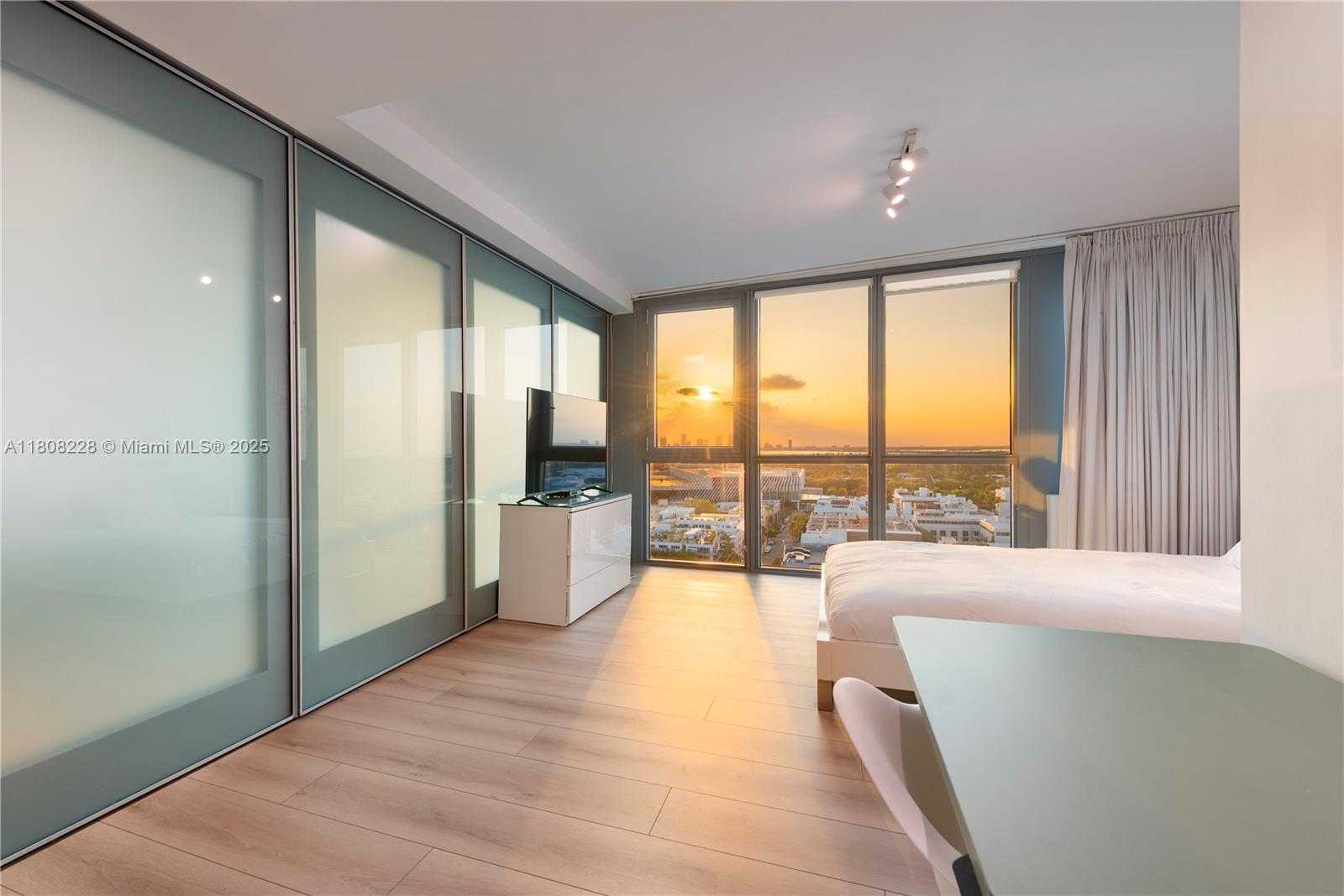 Small Image of 101 20TH ST #2002, Miami Beach Number 14