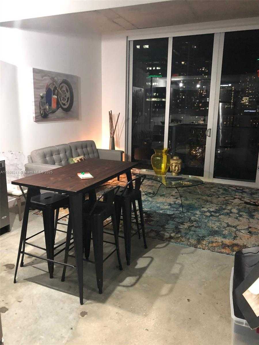 Small Image of 151 SOUTH EAST 1ST ST #2509, Miami Number 6