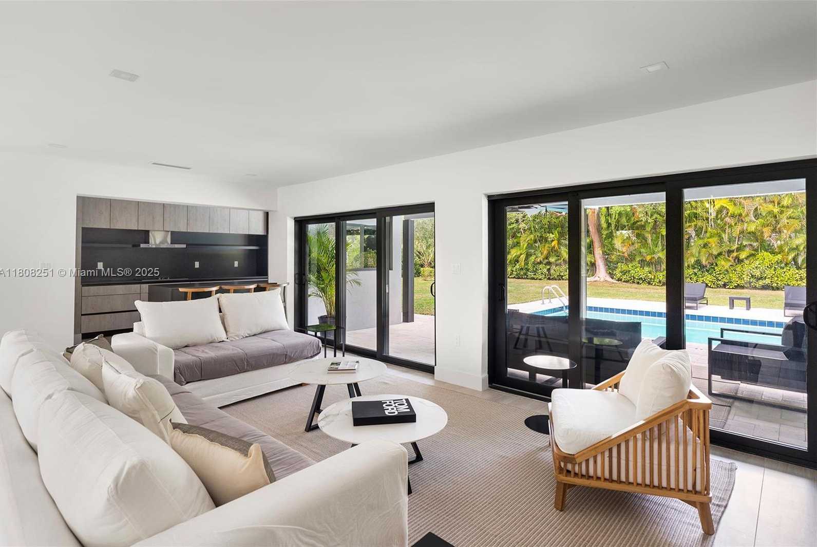 Small Image of 7445 SOUTH WEST 128TH ST, Pinecrest Number 29