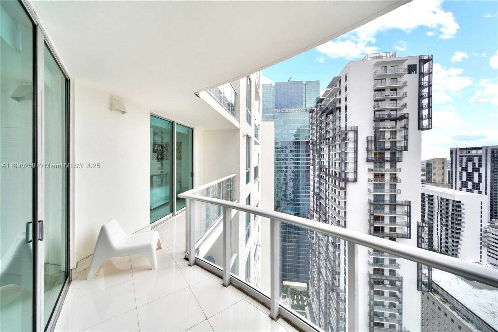 Small Image of 300 SOUTH BISCAYNE BLVD #T-3605, Miami Number 23