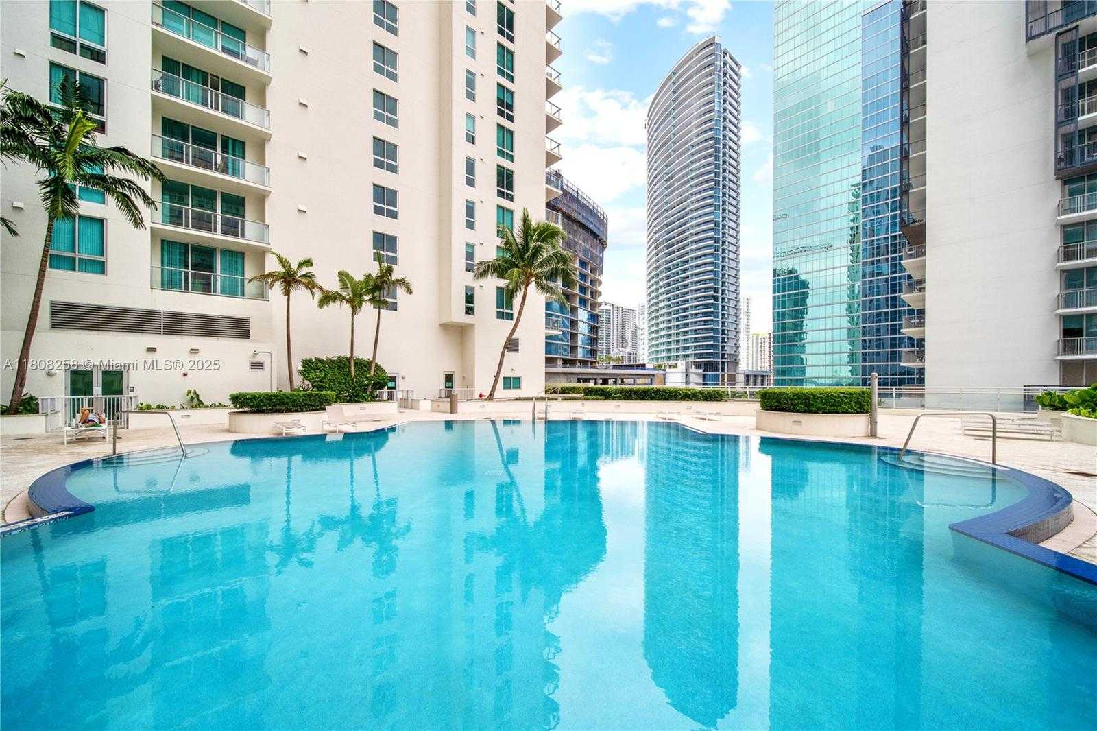 Small Image of 300 SOUTH BISCAYNE BLVD #T-3605, Miami Number 27