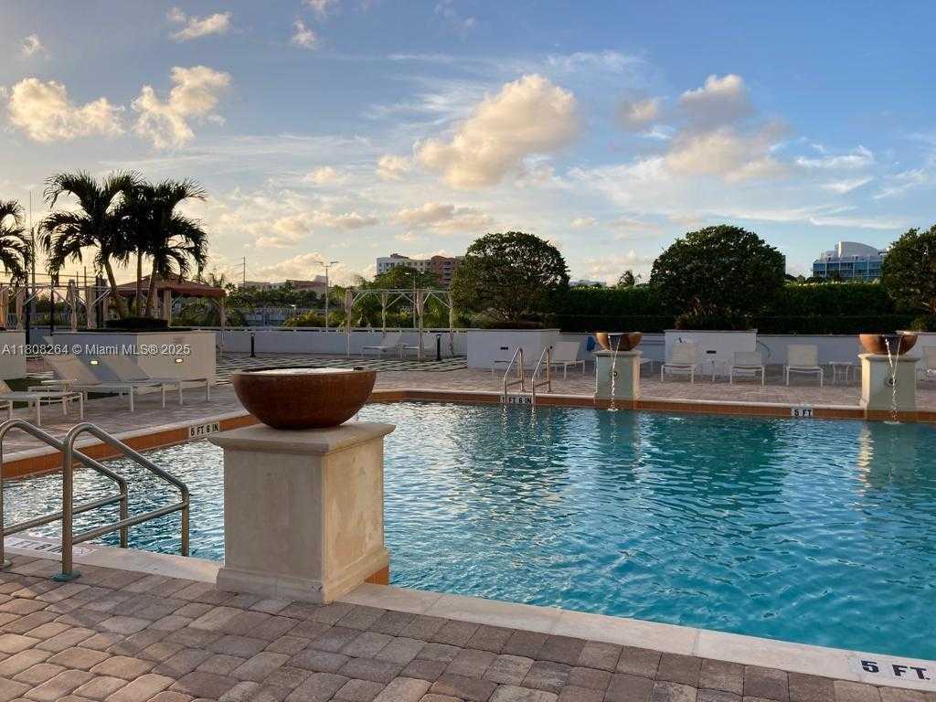 Small Image of 2851 NORTH EAST 183RD ST #615E, Aventura Number 7