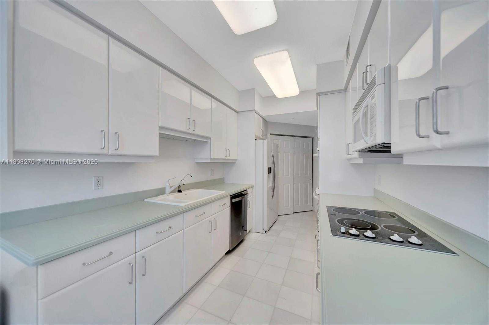 Small Image of 6001 NORTH OCEAN DR #1001, Hollywood Number 11