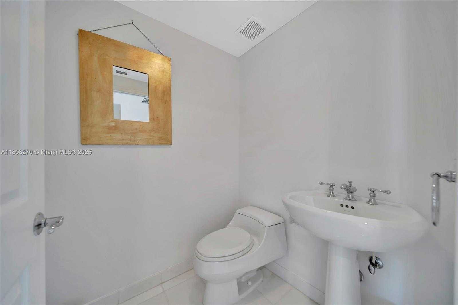 Small Image of 6001 NORTH OCEAN DR #1001, Hollywood Number 19