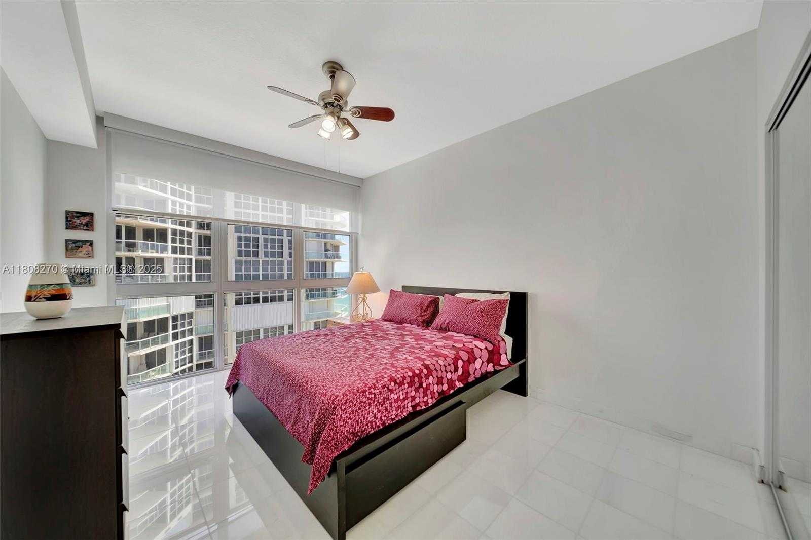 Small Image of 6001 NORTH OCEAN DR #1001, Hollywood Number 21
