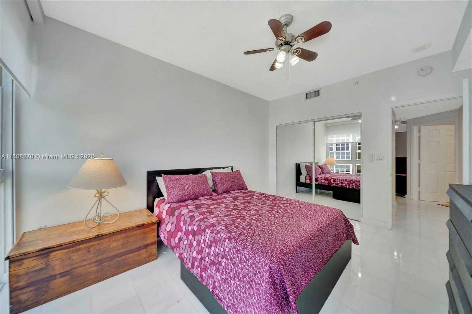 Small Image of 6001 NORTH OCEAN DR #1001, Hollywood Number 22