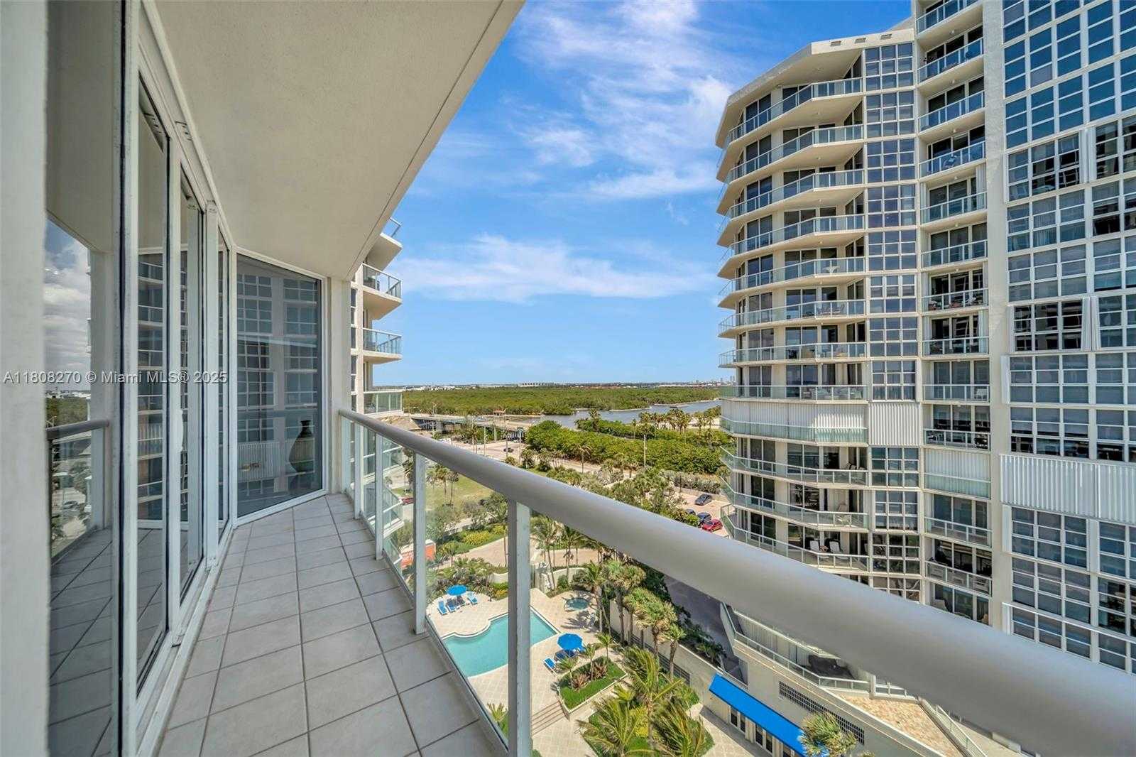 Small Image of 6001 NORTH OCEAN DR #1001, Hollywood Number 37