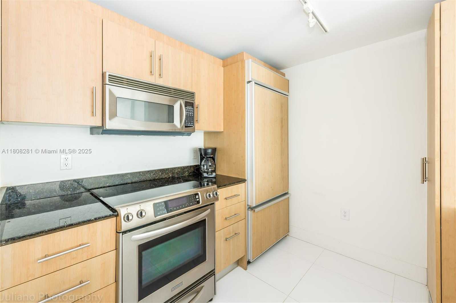 Small Image of 10275 COLLINS AVE #416, Bal Harbour Number 5