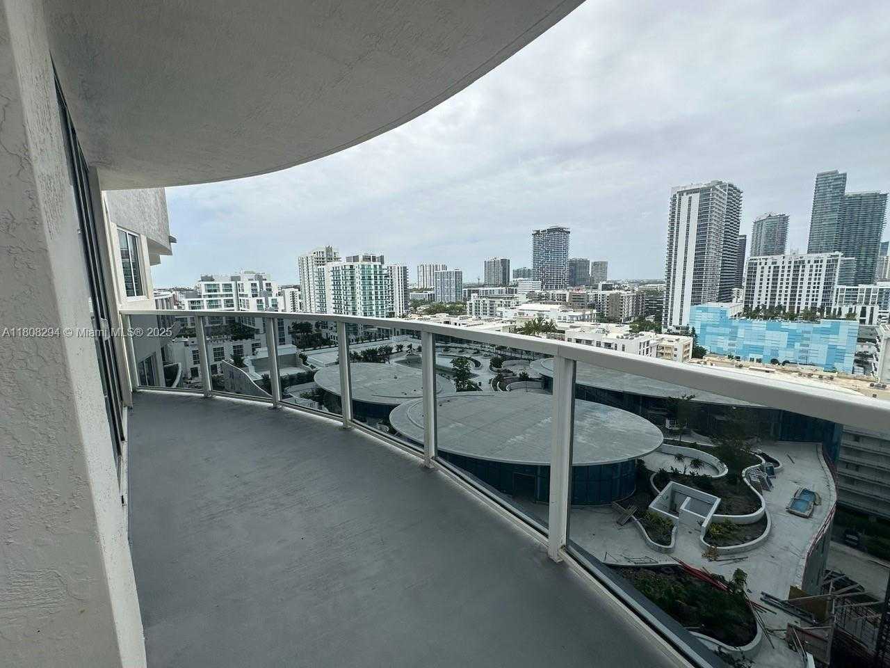 Small Image of 601 NORTH EAST 23RD ST #PH02, Miami Number 14