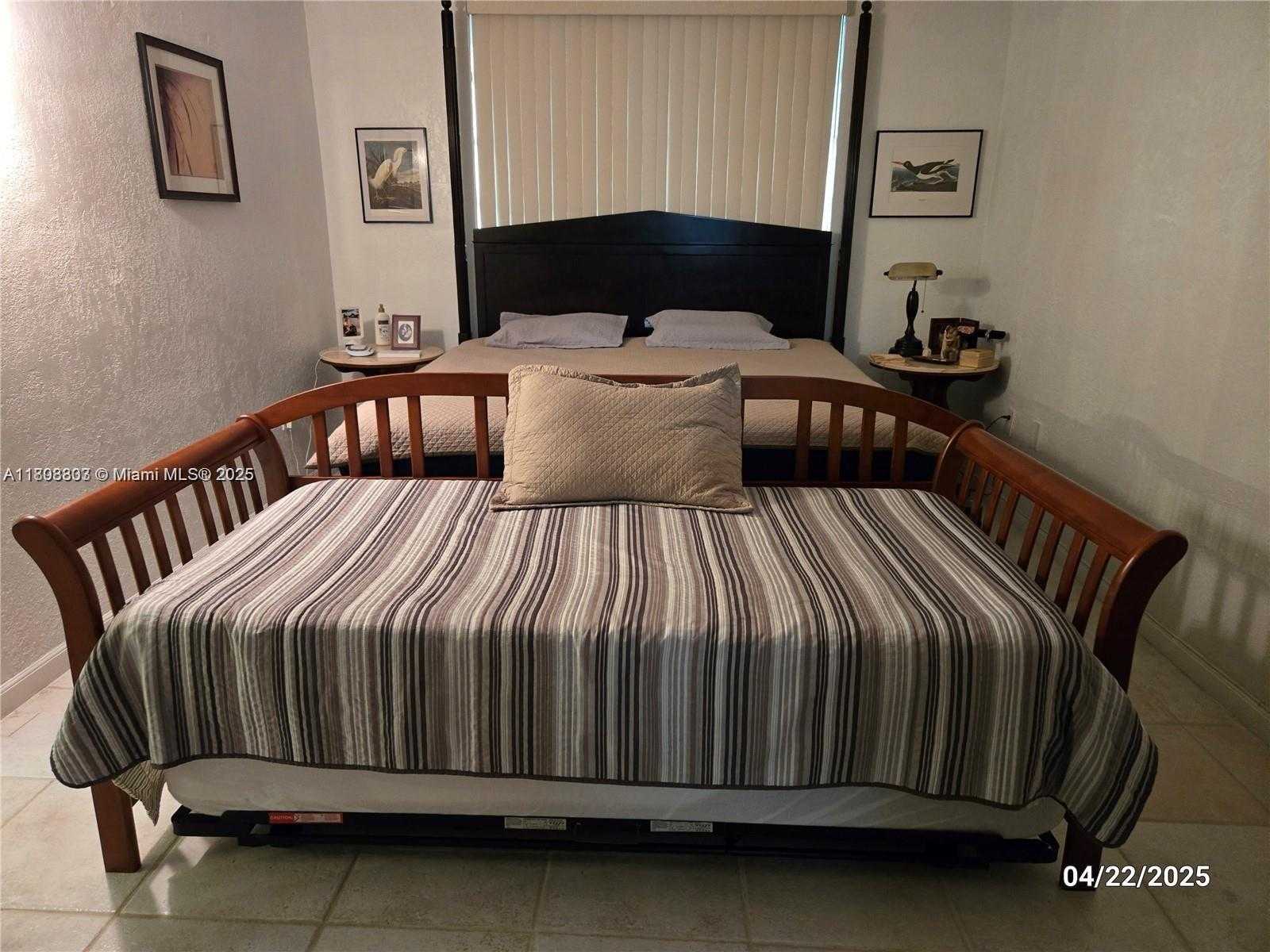 Small Image of 2905 POINT EAST DR #L608, Aventura Number 12