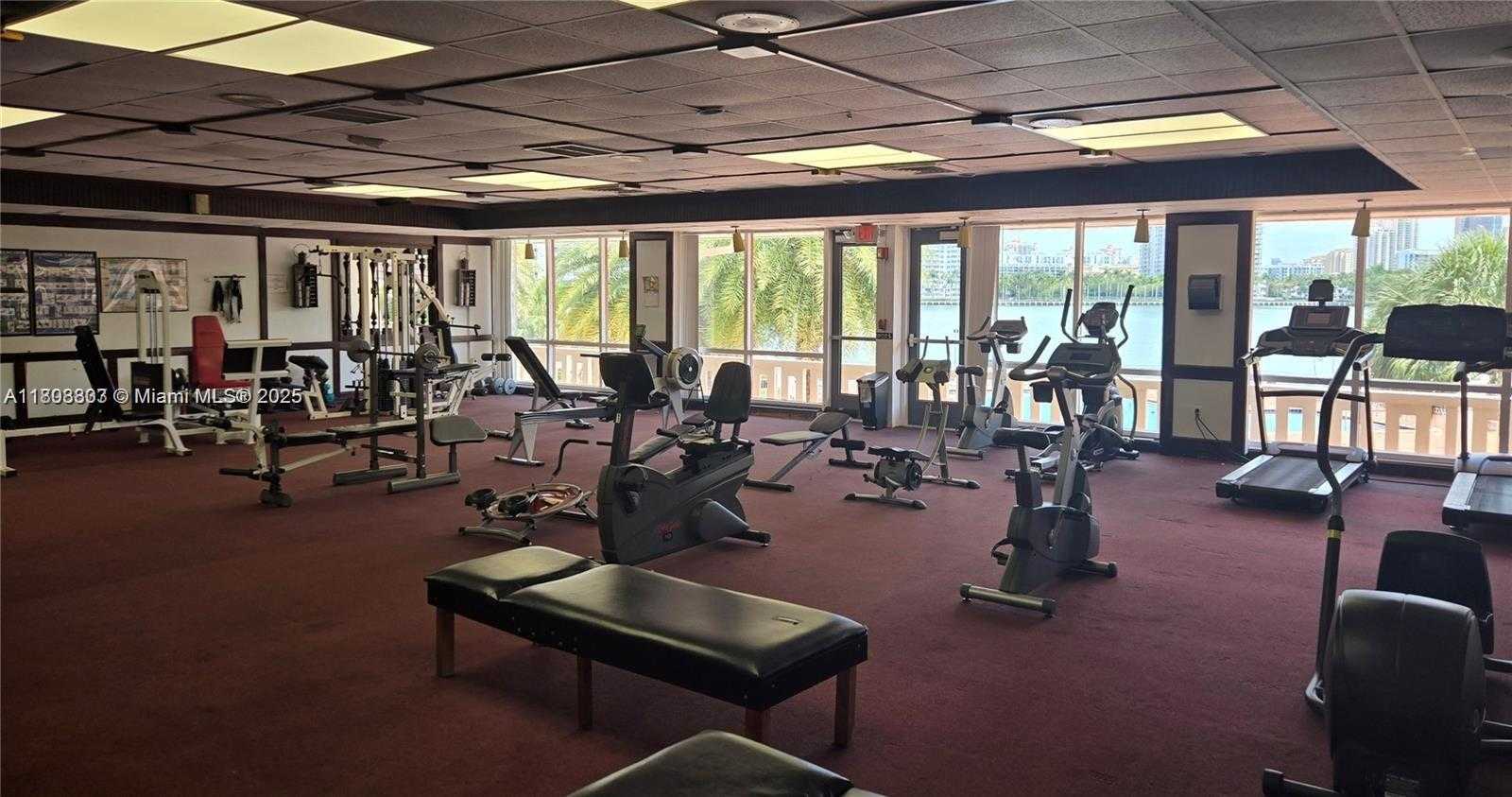 Small Image of 2905 POINT EAST DR #L608, Aventura Number 18