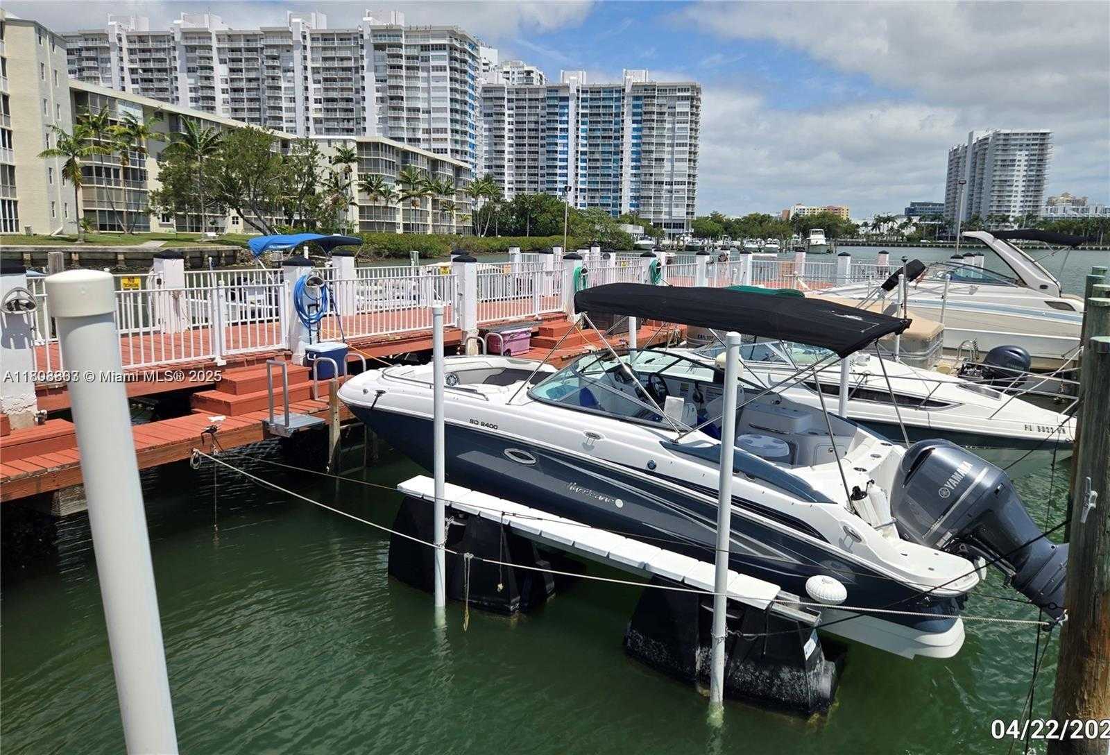 Small Image of 2905 POINT EAST DR #L608, Aventura Number 21