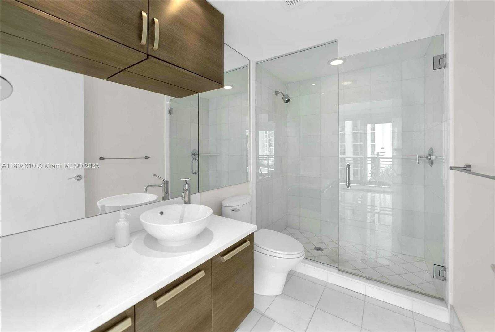 Small Image of 2950 NORTH EAST 188TH ST #545, Aventura Number 13