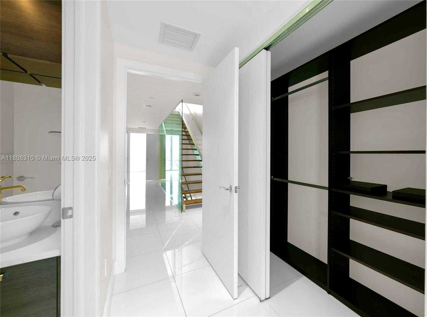 Small Image of 2950 NORTH EAST 188TH ST #545, Aventura Number 21