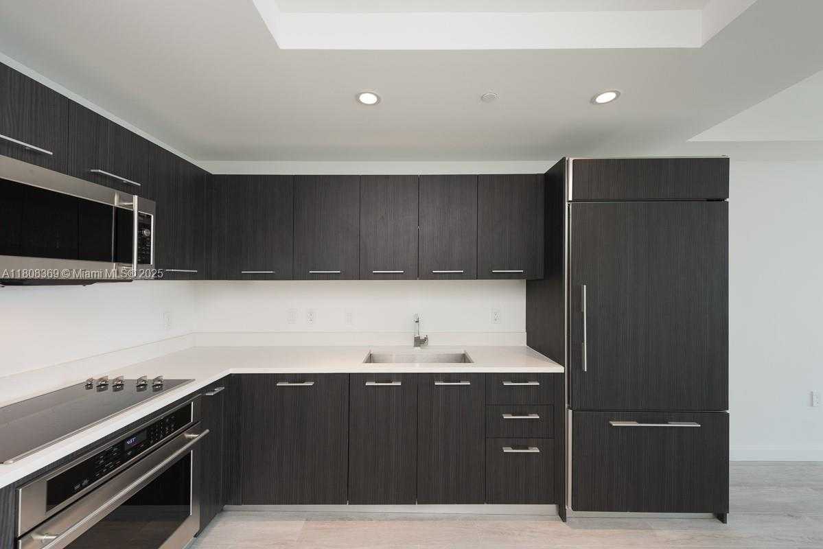 Small Image of 45 SOUTH WEST 9TH STREET #4105, Miami Number 10