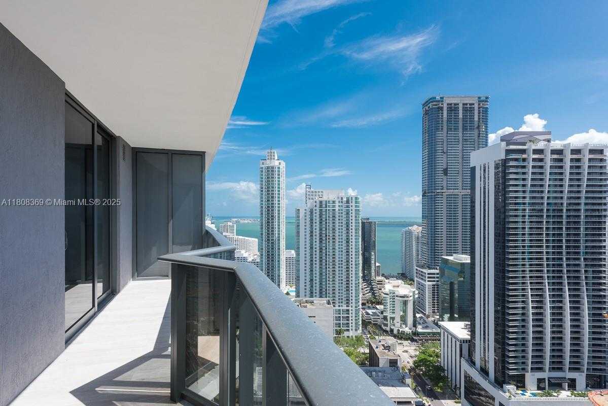 Small Image of 45 SOUTH WEST 9TH STREET #4105, Miami Number 4