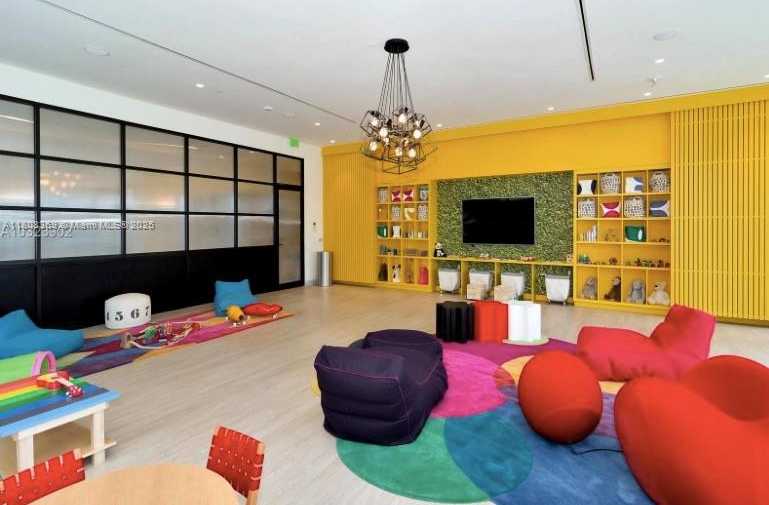 Small Image of 45 SOUTH WEST 9TH STREET #4105, Miami Number 48