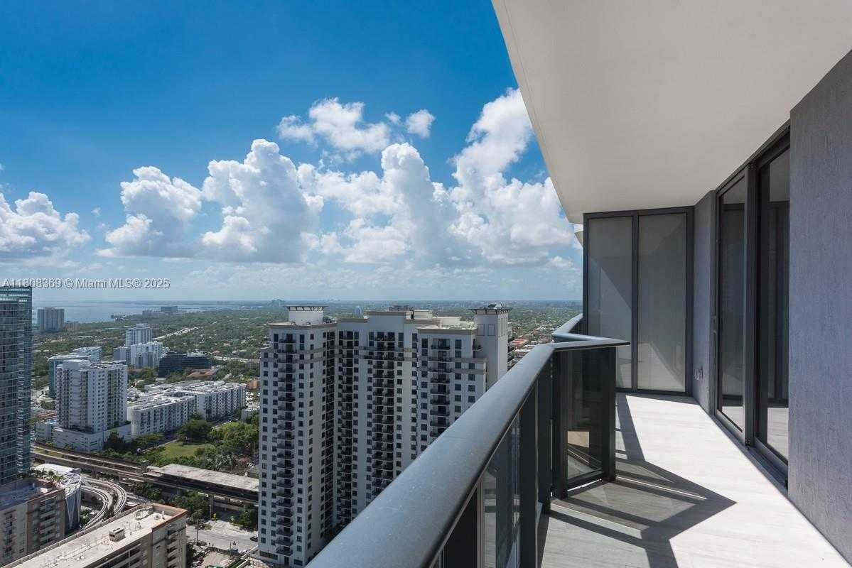 Small Image of 45 SOUTH WEST 9TH STREET #4105, Miami Number 5