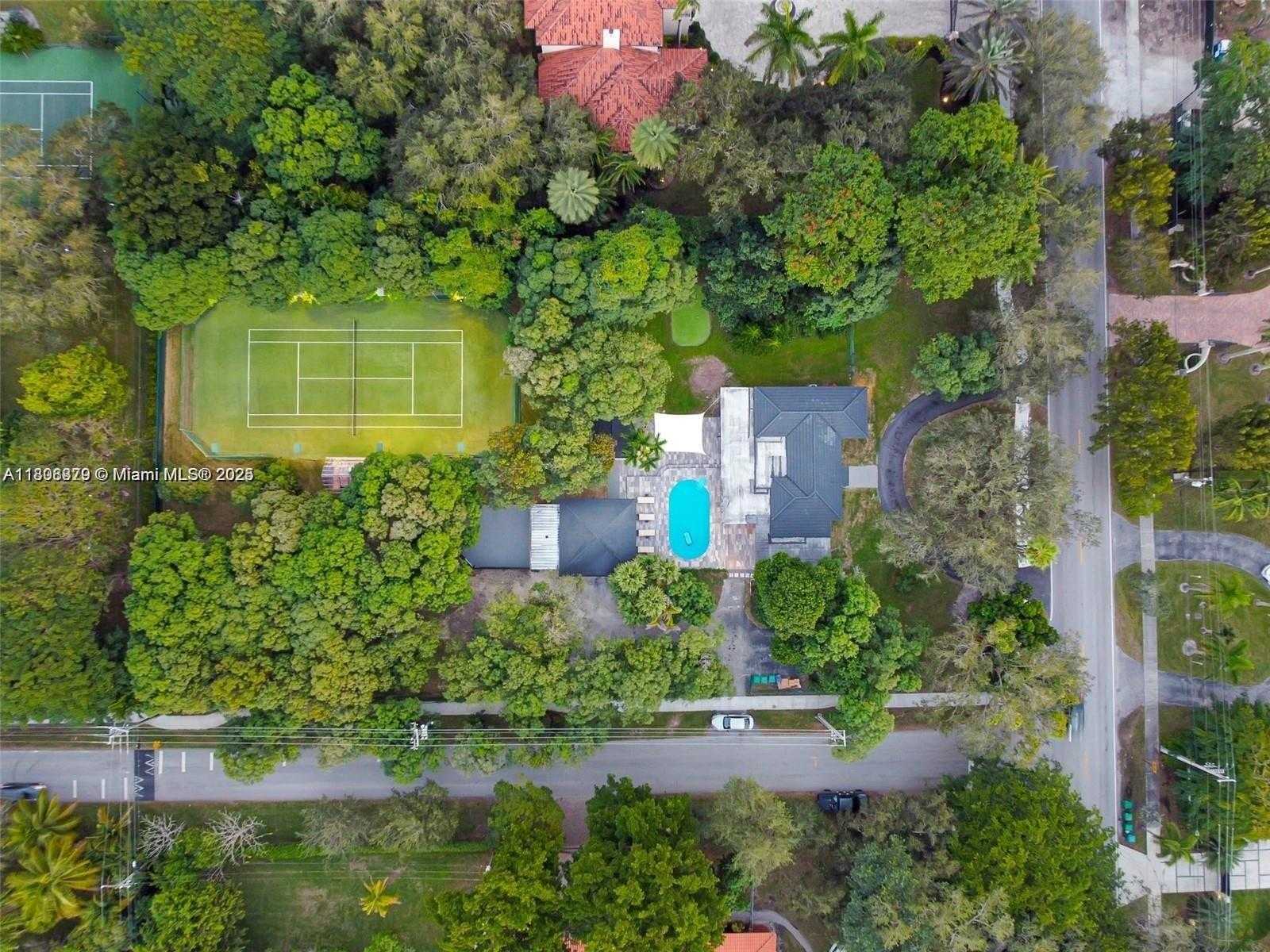 Small Image of 7335 SOUTH WEST 104TH ST, Pinecrest Number 34