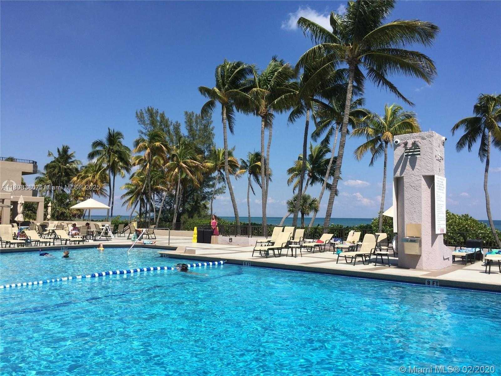 Small Image of 121 CRANDON BLVD #252, Key Biscayne Number 11