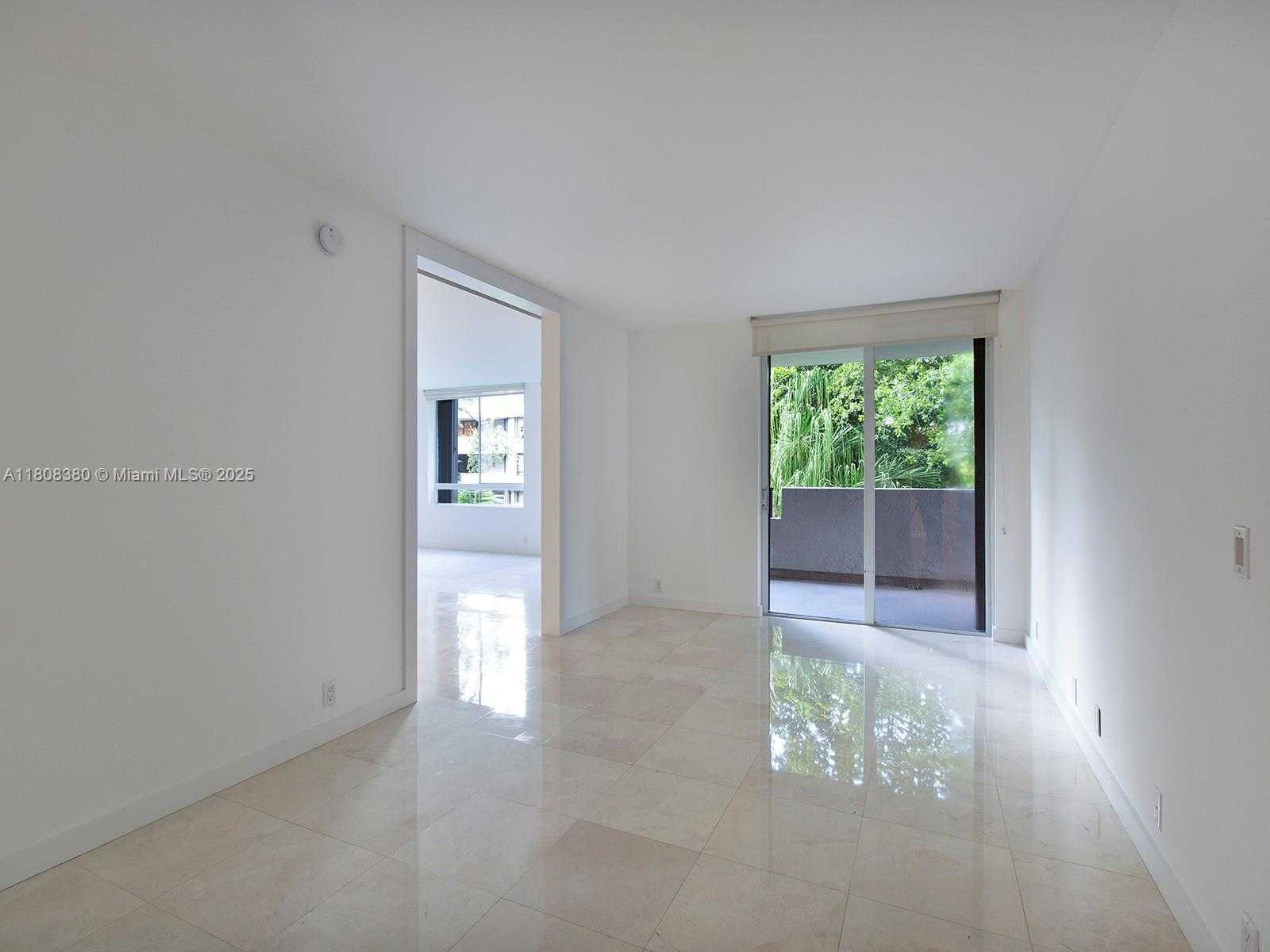 Small Image of 121 CRANDON BLVD #252, Key Biscayne Number 4