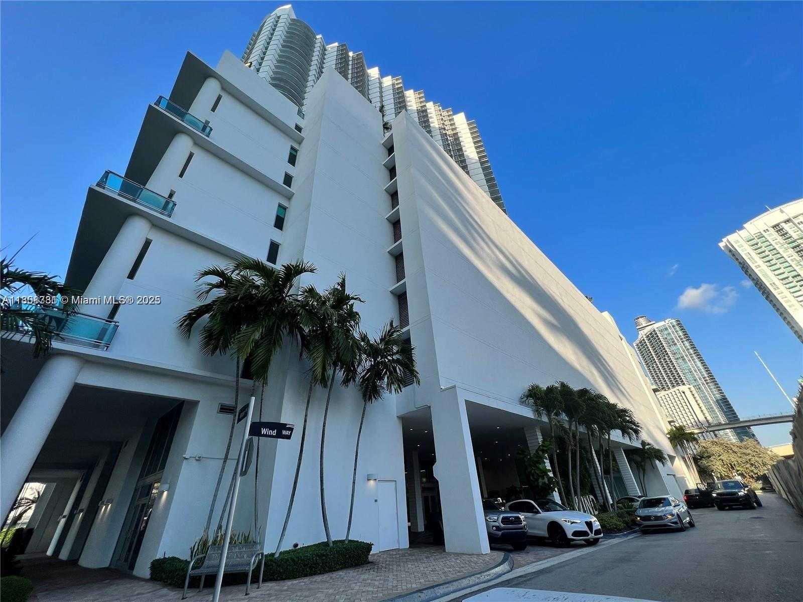 Small Image of 350 SOUTH MIAMI AVE #1907, Miami Number 3