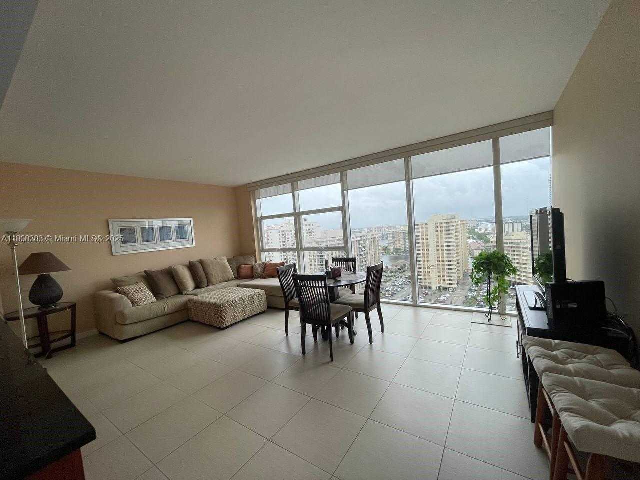 Small Image of 1830 SOUTH OCEAN DR #1807, Hallandale Beach Number 2