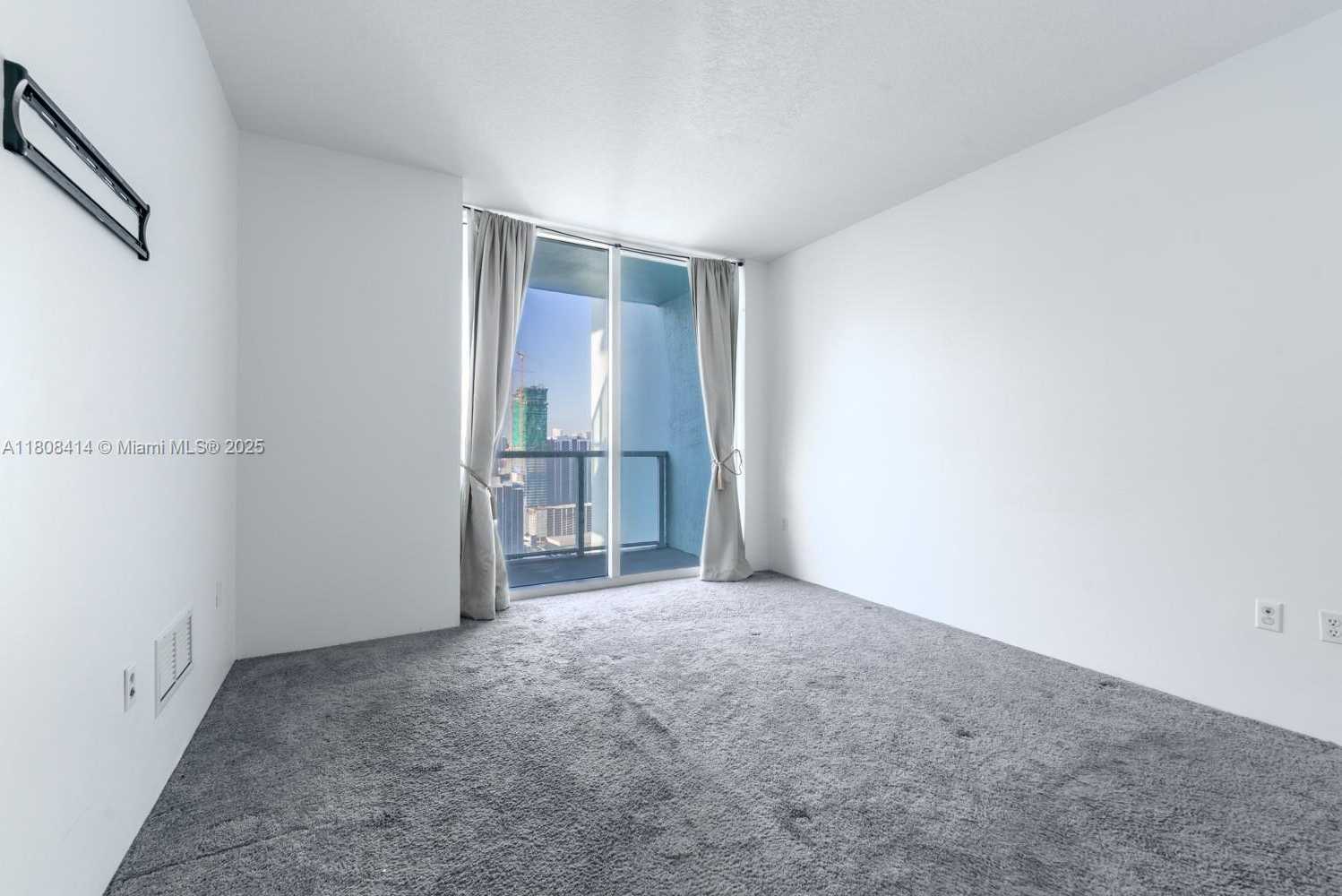 Small Image of 1900 NORTH BAYSHORE DR #3809, Miami Number 13