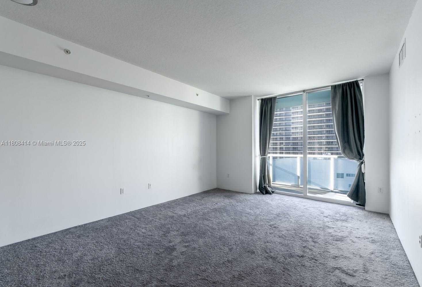 Small Image of 1900 NORTH BAYSHORE DR #3809, Miami Number 5