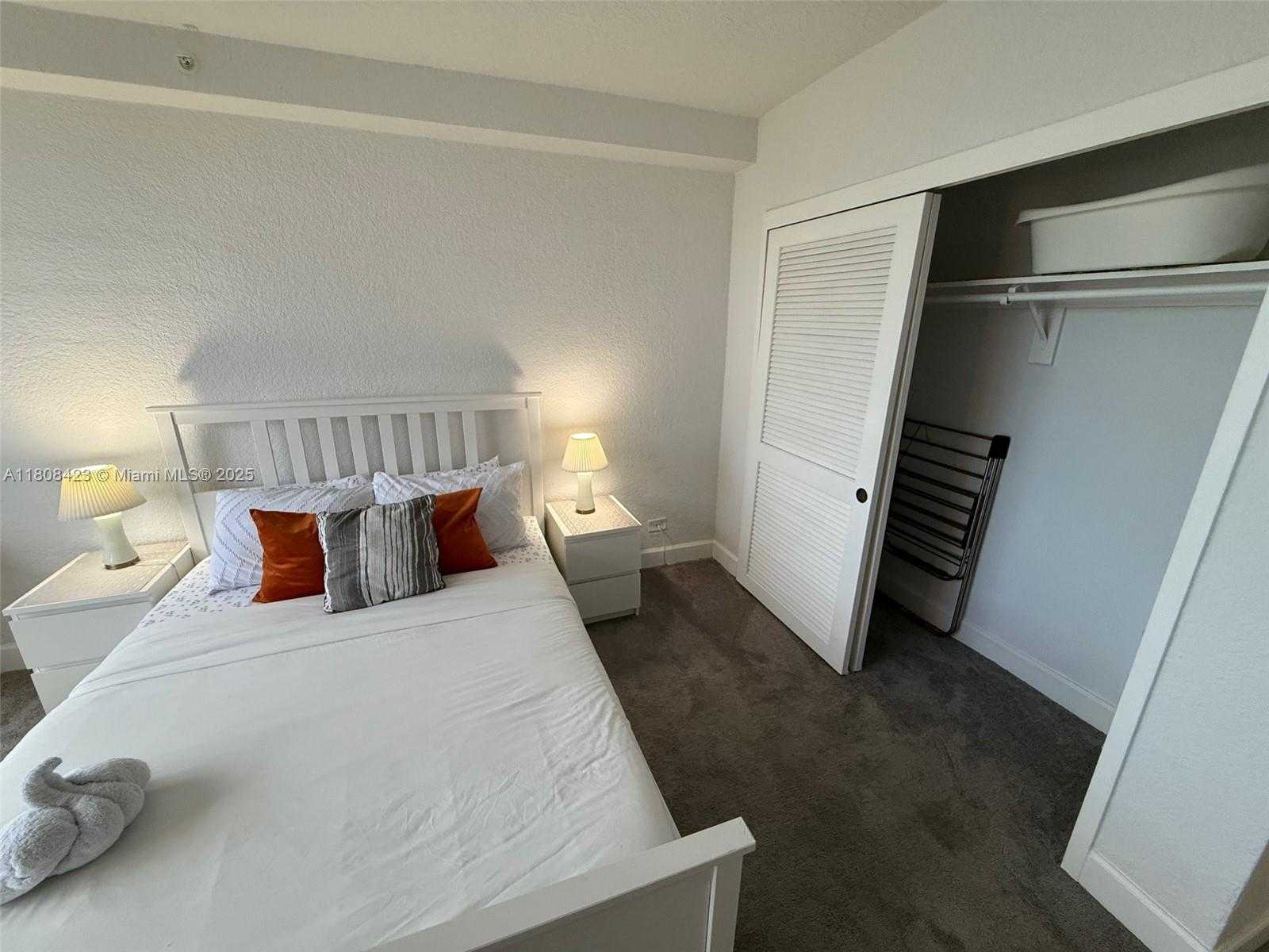 Small Image of 1500 BAY RD #1534S, Miami Beach Number 14