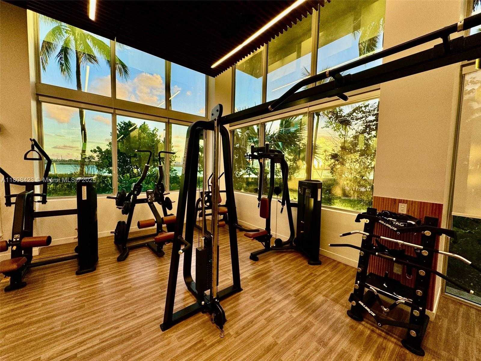 Small Image of 1500 BAY RD #1534S, Miami Beach Number 21