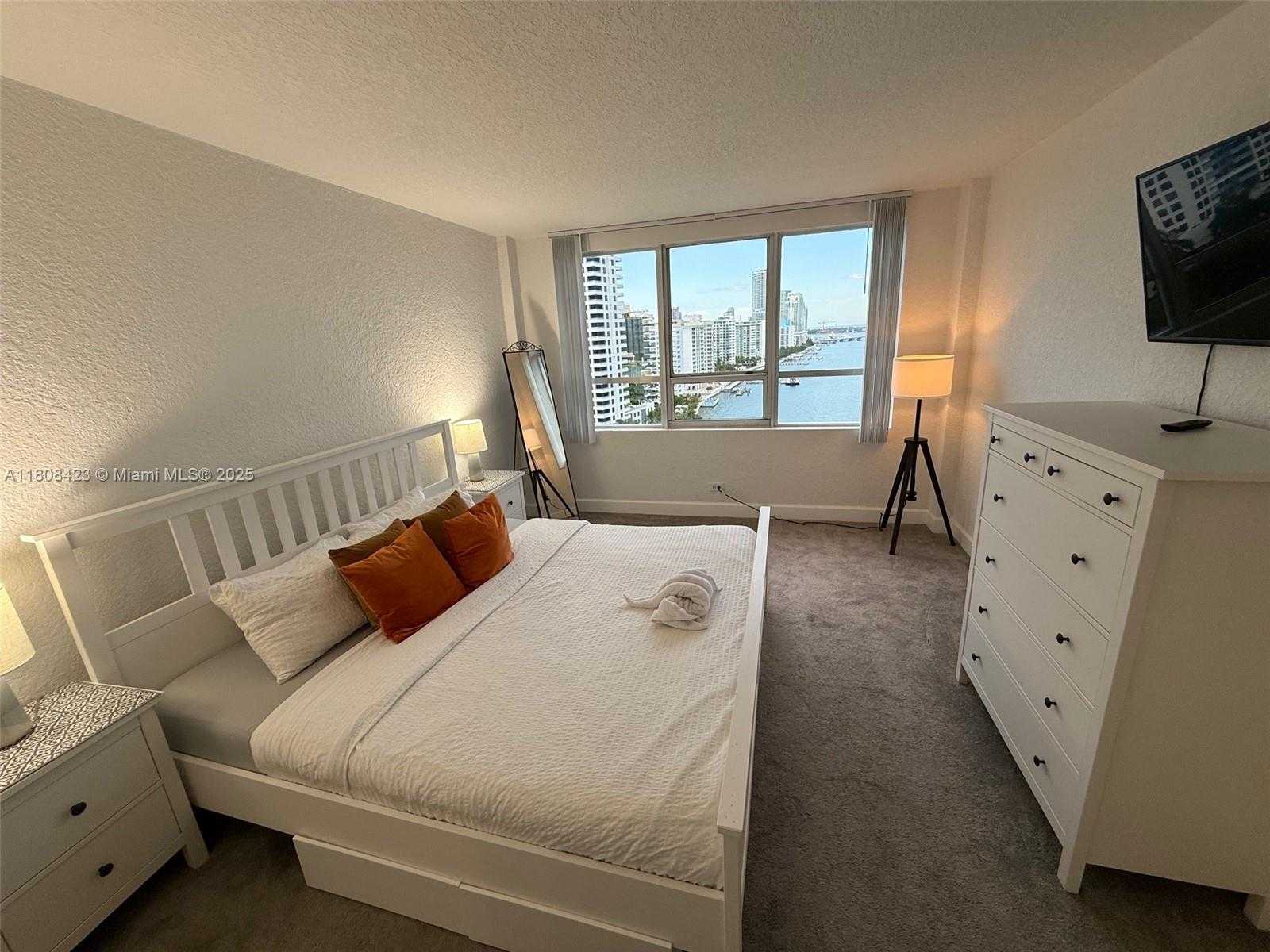 Small Image of 1500 BAY RD #1534S, Miami Beach Number 9