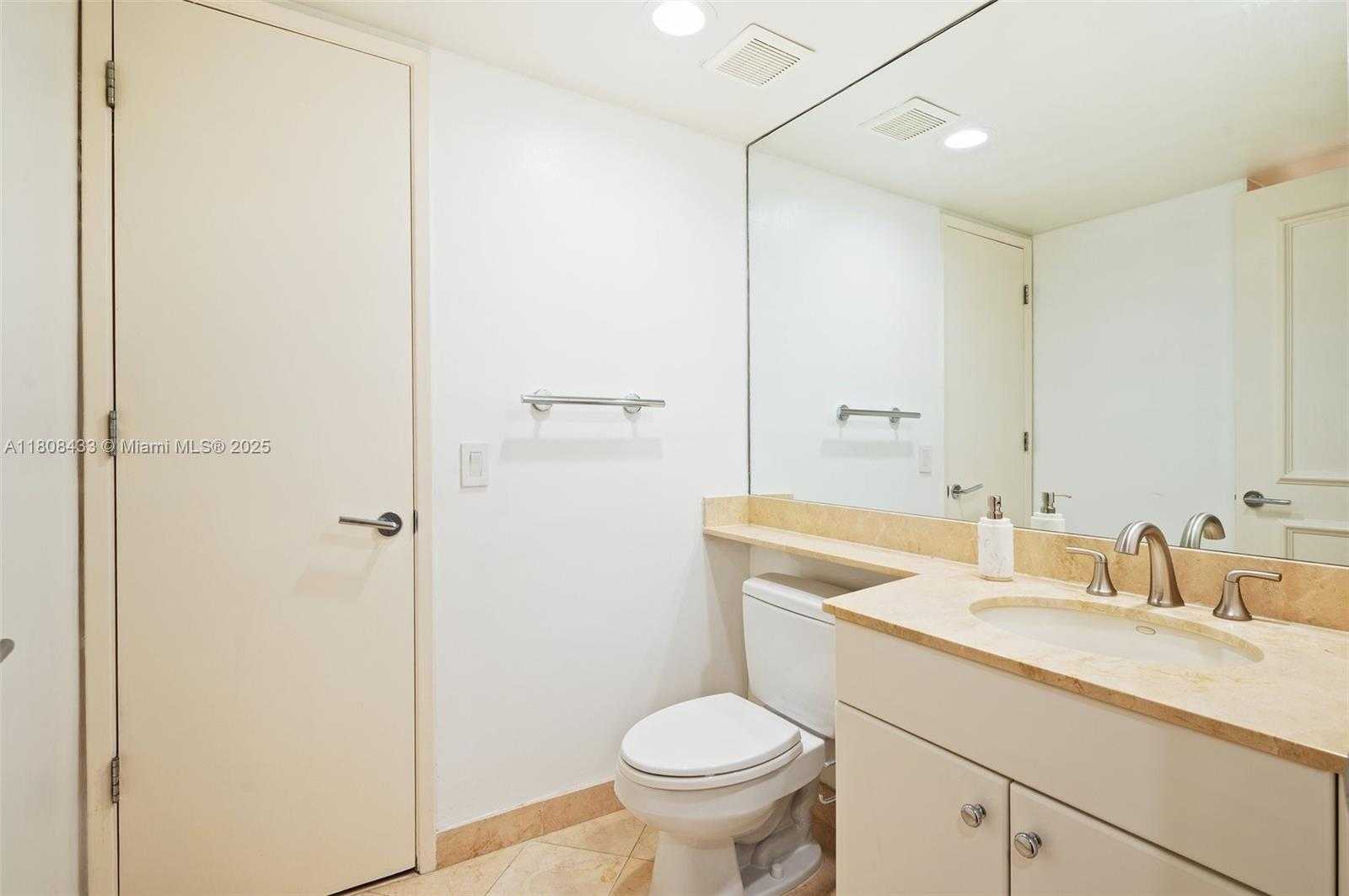 Small Image of 765 CRANDON BLVD #407, Key Biscayne Number 17